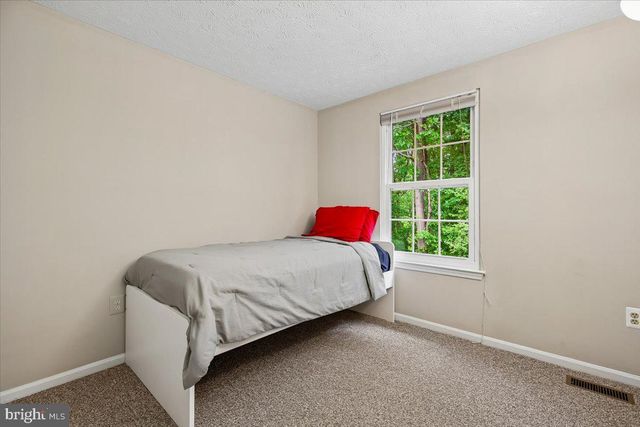639 CORAL REEF DR, Gaithersburg, MD 20878