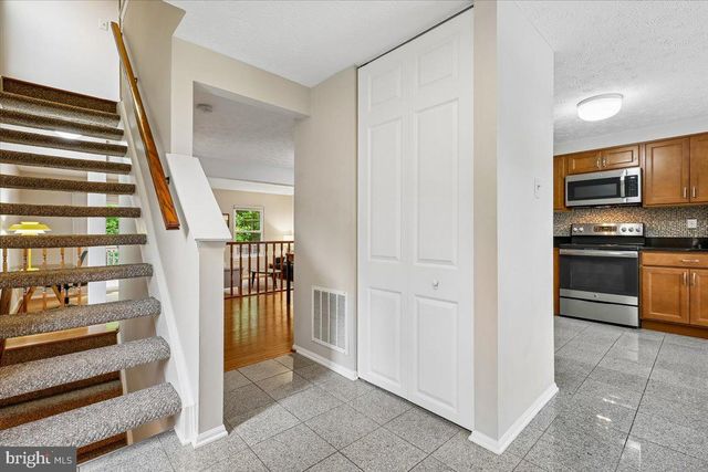 639 CORAL REEF DR, Gaithersburg, MD 20878