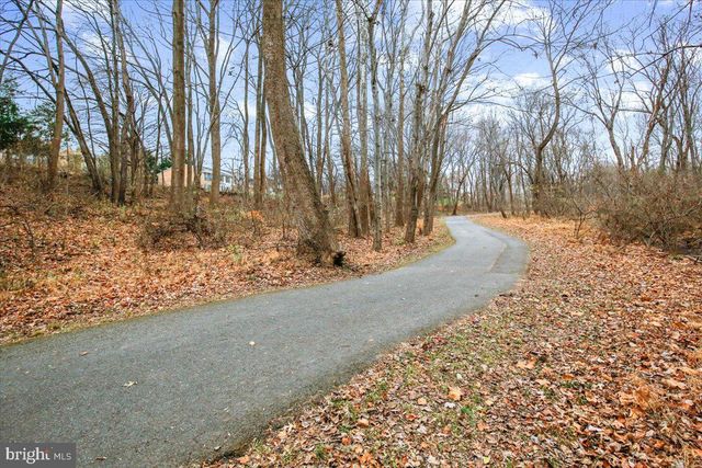 639 CORAL REEF DR, Gaithersburg, MD 20878