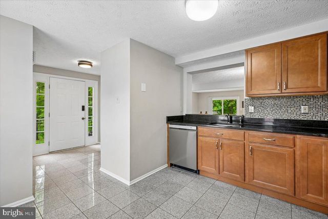 639 CORAL REEF DR, Gaithersburg, MD 20878