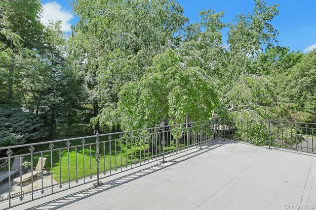 516 Bellwood Avenue, Sleepy Hollow, NY 10591