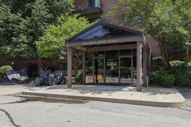 1321 Worcester Road 104, Framingham, MA 01701