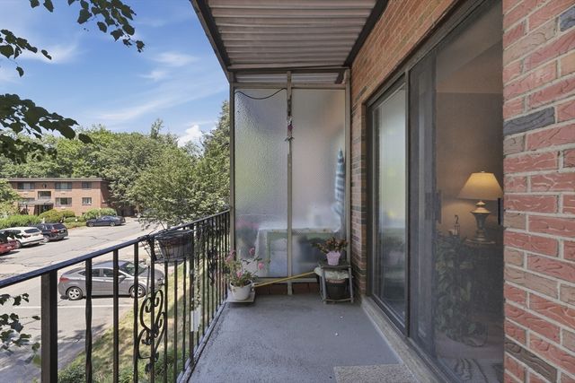 1321 Worcester Road 104, Framingham, MA 01701