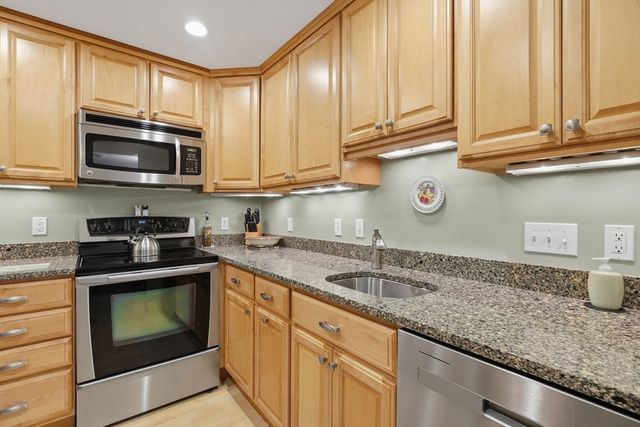 1321 Worcester Road 104, Framingham, MA 01701
