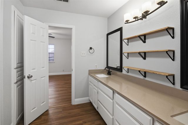 1406 Westbriar Drive, Weatherford, TX 76086