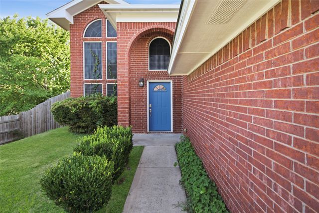 1406 Westbriar Drive, Weatherford, TX 76086