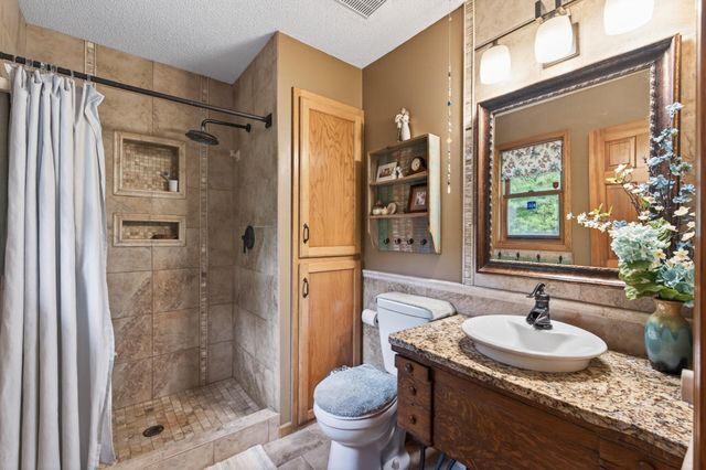 19761 Rum River Boulevard NW, Oak Grove, MN 55011
