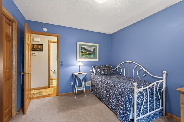 19761 Rum River Boulevard NW, Oak Grove, MN 55011