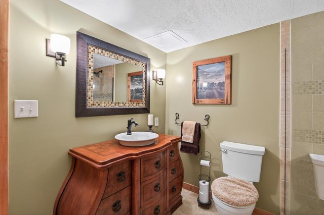 19761 Rum River Boulevard NW, Oak Grove, MN 55011