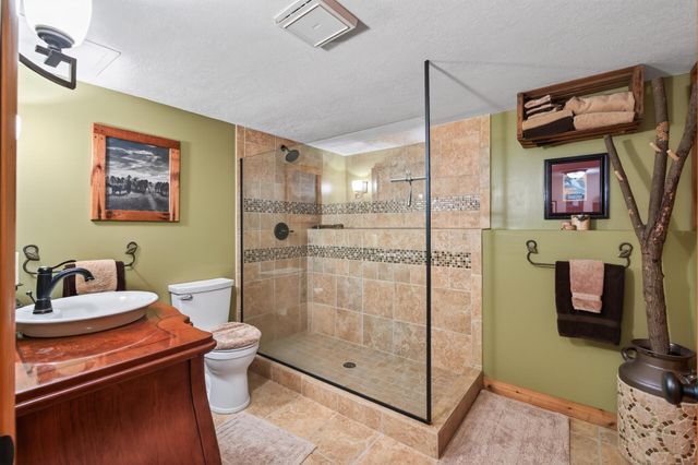 19761 Rum River Boulevard NW, Oak Grove, MN 55011