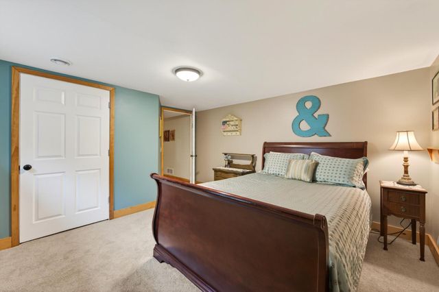 19761 Rum River Boulevard NW, Oak Grove, MN 55011