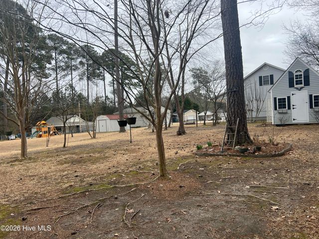 1903 Meredith Avenue, Tarboro, NC 27886