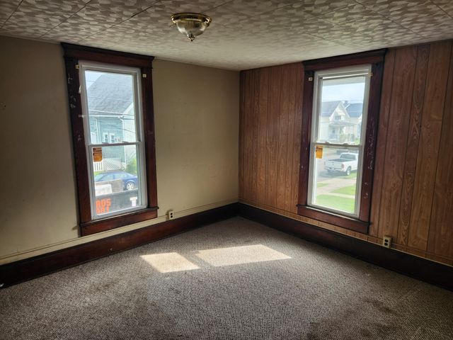 201 Maholm Street, Newark, OH 43055