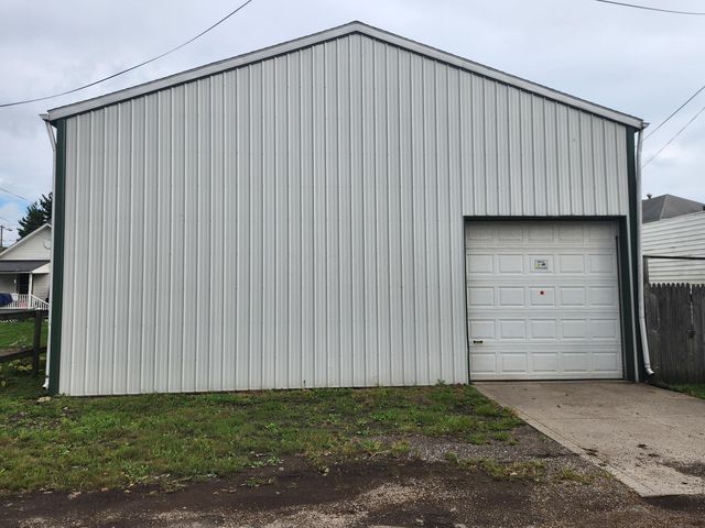 201 Maholm Street, Newark, OH 43055