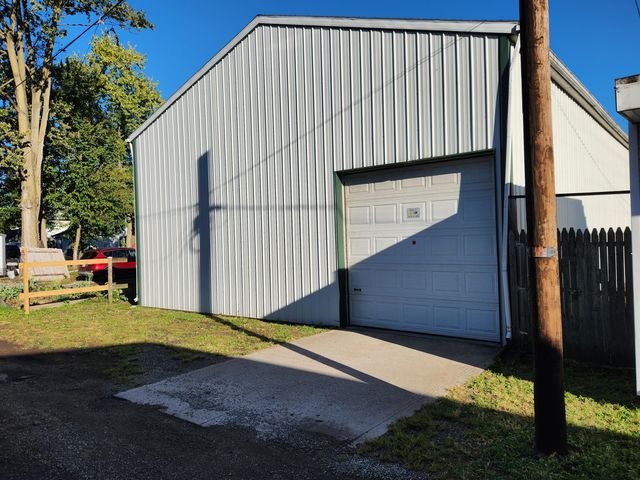 201 Maholm Street, Newark, OH 43055
