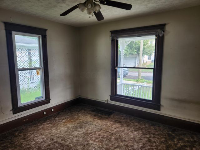 201 Maholm Street, Newark, OH 43055