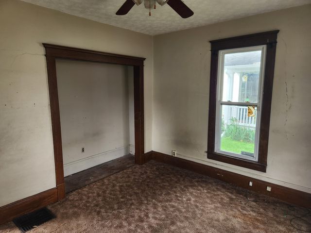 201 Maholm Street, Newark, OH 43055