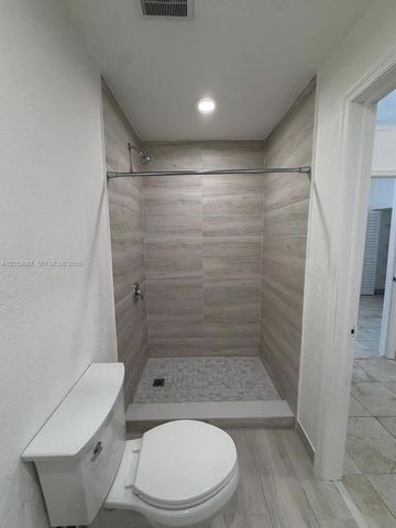 18405 SW 132nd Ave 18405, Miami, FL 33177