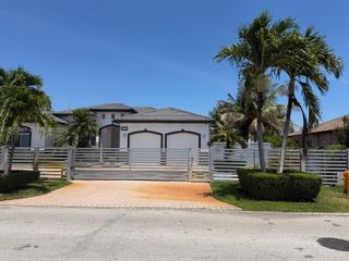 18405 SW 132nd Ave 18405, Miami, FL 33177