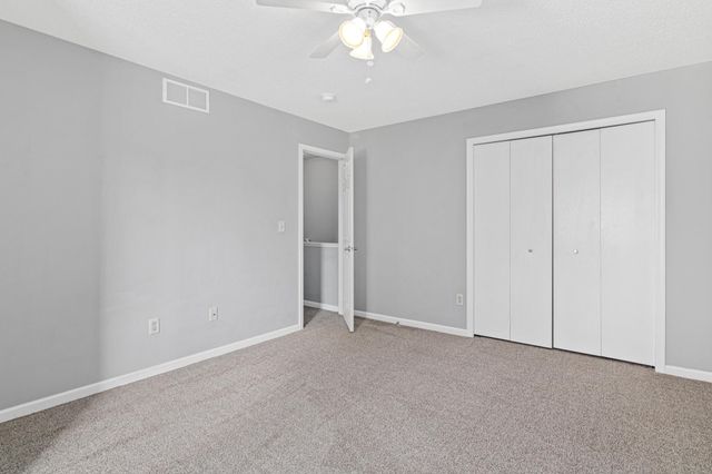 1234 Crystal Place E, Chaska, MN 55318