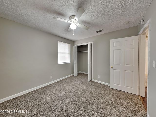 6406 HARLOW Boulevard, Jacksonville, FL 32210