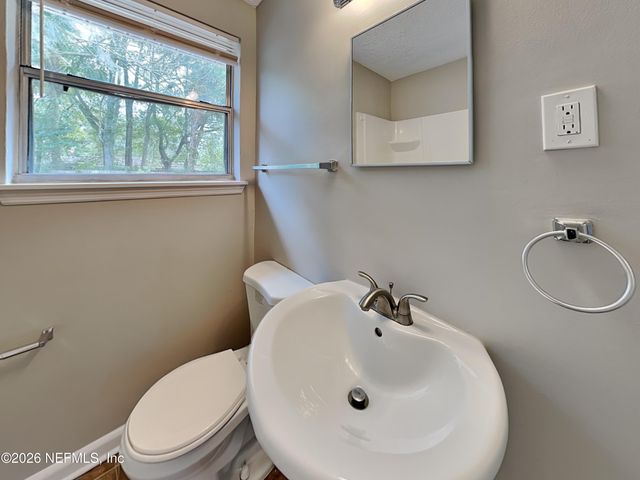 6406 HARLOW Boulevard, Jacksonville, FL 32210