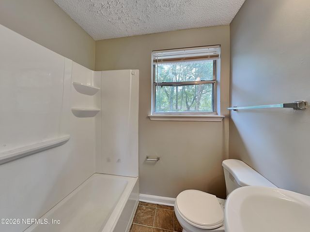 6406 HARLOW Boulevard, Jacksonville, FL 32210