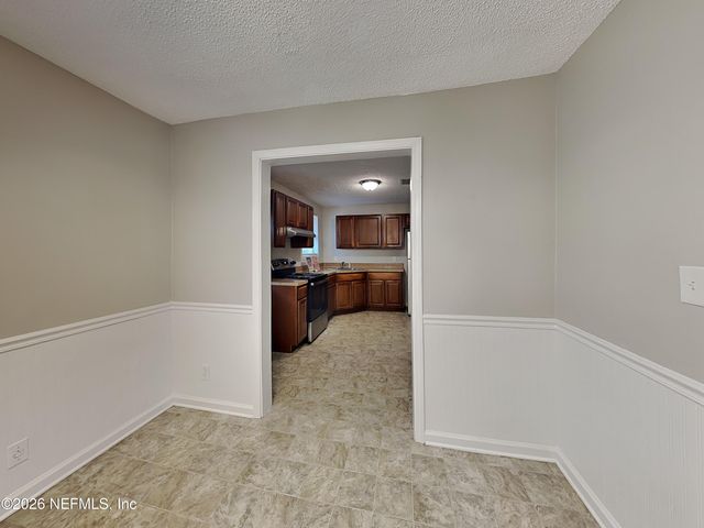 6406 HARLOW Boulevard, Jacksonville, FL 32210