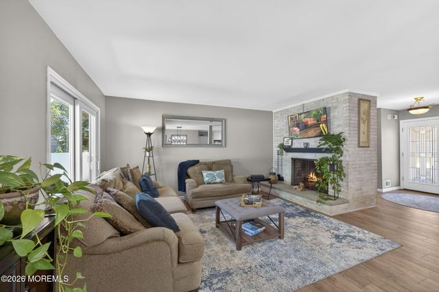 1 Traymore Road, Freehold, NJ 07728