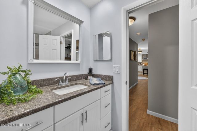 1 Traymore Road, Freehold, NJ 07728