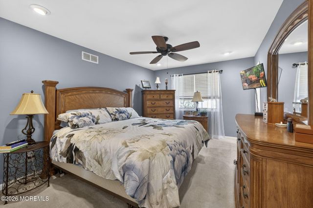 1 Traymore Road, Freehold, NJ 07728