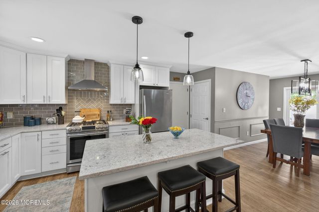 1 Traymore Road, Freehold, NJ 07728