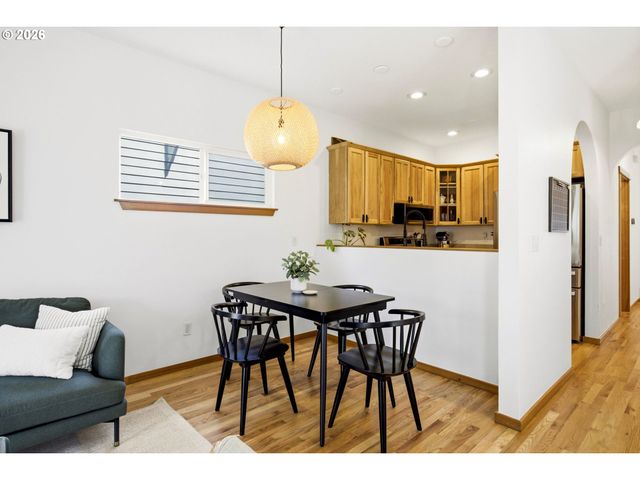5123 Se 48TH Ave, Portland, OR 97206