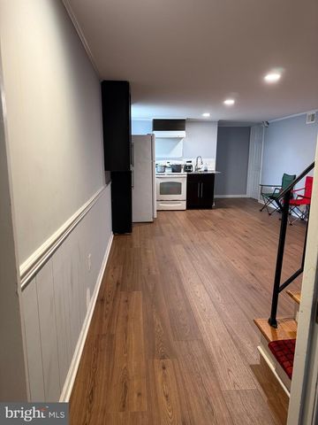 131 COUNTRY CLUB CIR, Winchester, VA 22602