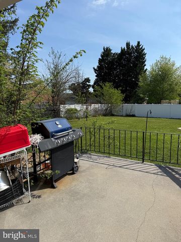 131 COUNTRY CLUB CIR, Winchester, VA 22602