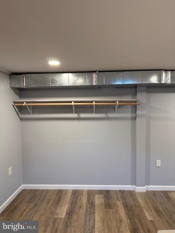 131 COUNTRY CLUB CIR, Winchester, VA 22602
