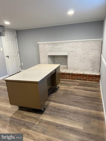 131 COUNTRY CLUB CIR, Winchester, VA 22602