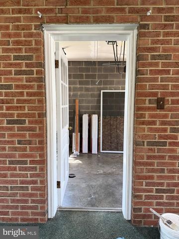 131 COUNTRY CLUB CIR, Winchester, VA 22602