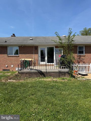 131 COUNTRY CLUB CIR, Winchester, VA 22602