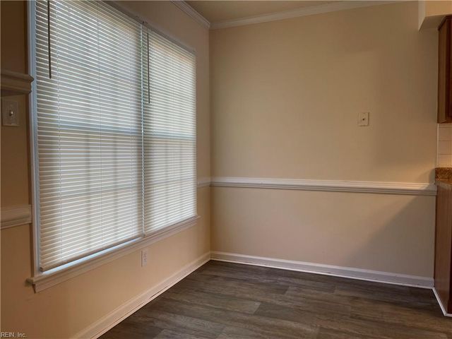 5520 Keydet DR, Virginia Beach, VA 23462