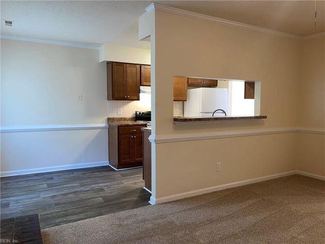 5520 Keydet DR, Virginia Beach, VA 23462