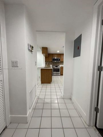 1005 Palm Beach Trace Drive 1005, Royal Palm Beach, FL 33411