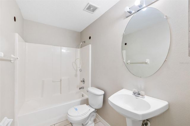 37227 GRASSY HILL LANE, Dade City, FL 33525