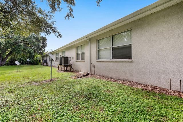 37227 GRASSY HILL LANE, Dade City, FL 33525
