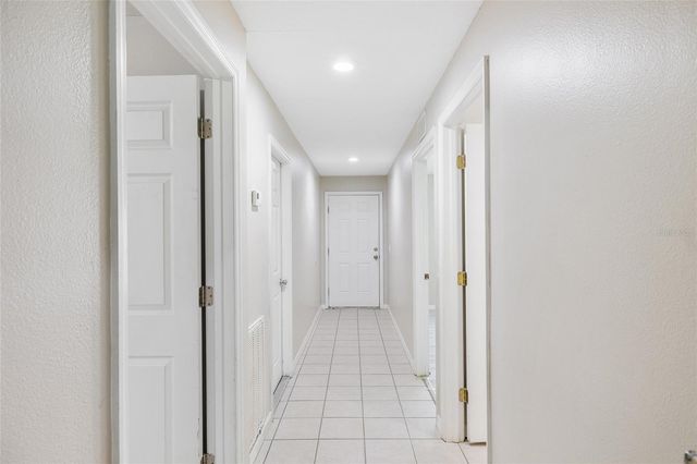37227 GRASSY HILL LANE, Dade City, FL 33525