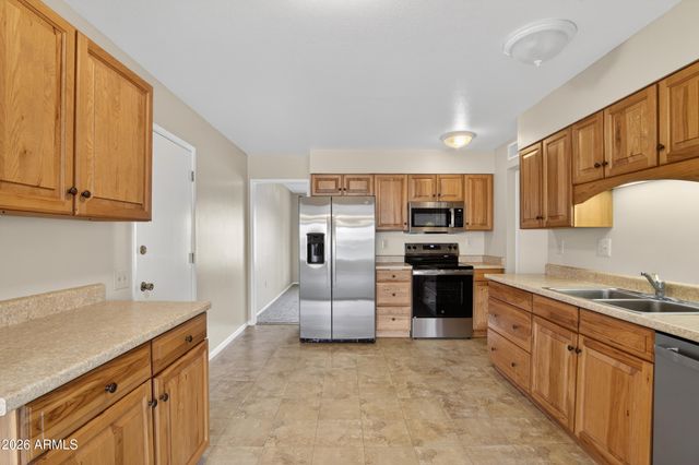 13415 W SHADOW HILLS Drive, Sun City West, AZ 85375