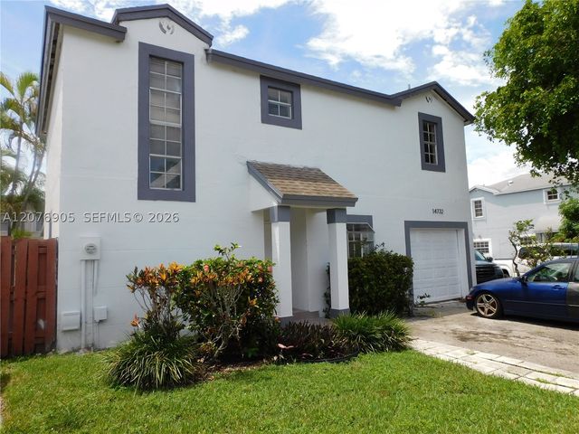 14732 SW 90th Ter, Miami, FL 33196