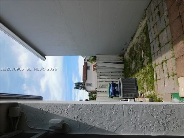 14732 SW 90th Ter, Miami, FL 33196