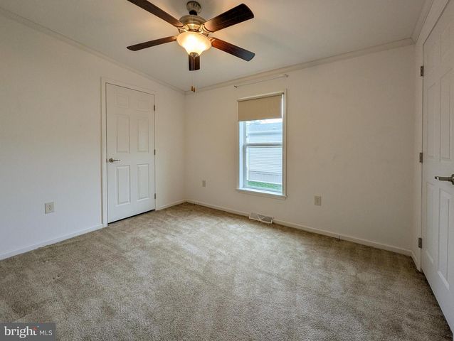 22 HOLIDAY AVE, Hatfield, PA 19440