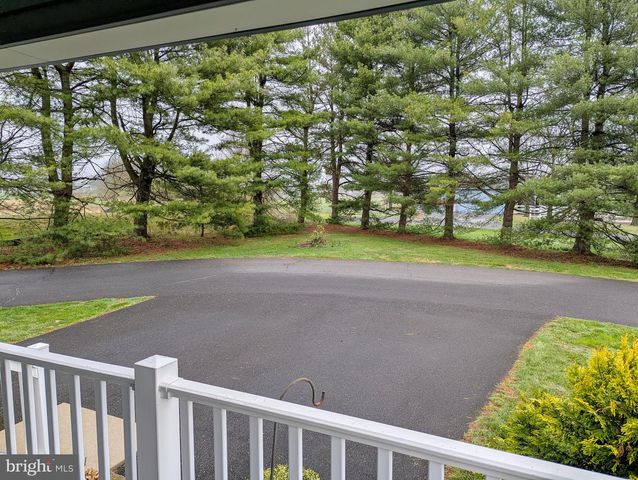 22 HOLIDAY AVE, Hatfield, PA 19440